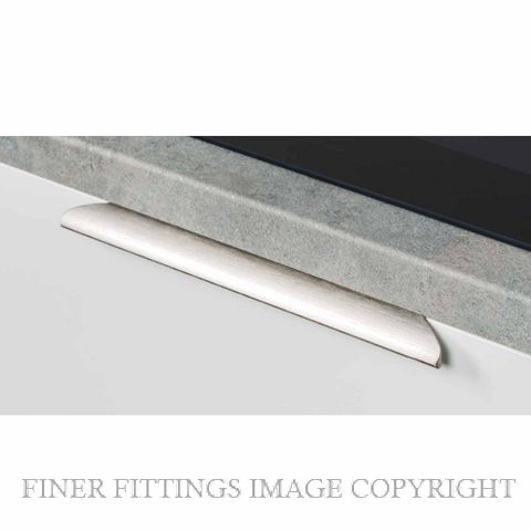 KATALOG KAT VF0369 RITTA EDGE CABINET HANDLES SATIN STAINLESS LOOK