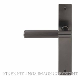 WINDSOR 8483RD GN NIDO VERGE LINEAR KNURL RH DUMMY LEVER ON PLATE SET GRAPHITE NICKEL