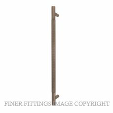 WINDSOR 8353 - 8359 RB DIAMOND KNURL PULL HANDLES ROMAN BRASS