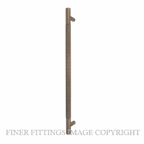 WINDSOR 8353 - 8359 RB DIAMOND KNURL PULL HANDLES ROMAN BRASS