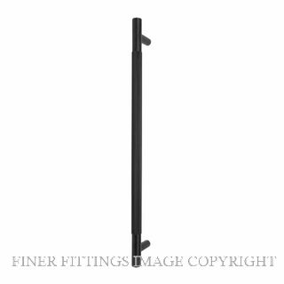 WINDSOR 8354-FF-BLK LINEAR KNURL PULL HANDLE (FF) 450MM MATT BLACK