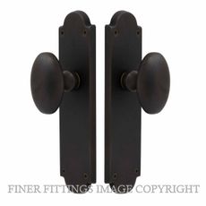 WINDSOR 5073-5076 CAMDEN OVAL KNOB ON PLATE DARK ROMAN BRASS