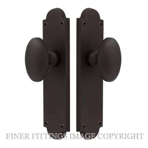 WINDSOR 5073-5076 CAMDEN OVAL KNOB ON PLATE VINTAGE BRONZE