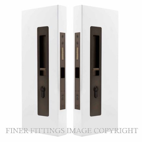 WINDSOR 5730 LUME SLIDING DOOR LOCKSET  KEY-KEY COCOA BRONZE
