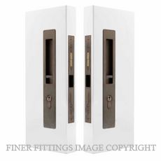 WINDSOR 5730 LUME SLIDING DOOR LOCKSET  KEY-KEY NATURAL BRONZE