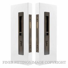 WINDSOR 5730 LUME SLIDING DOOR LOCKSET  KEY-KEY OIL RUBBED BRONZE