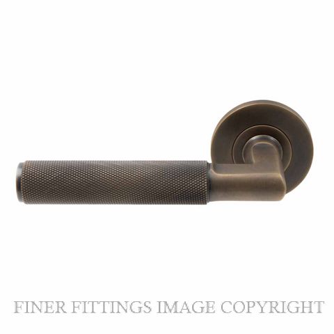 WINDSOR 8411 - 8471 OR LUMINA DIAMOND KNURL LEVER ON ROSE OIL RUBBED BRONZE