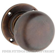 TRADCO TR0784 VICTORIAN KNOB ANTIQUE BRASS