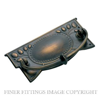 TRADCO 3220 CABINET HANDLE SB 120 X 55MM ANTIQUE BRASS