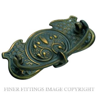 TRADCO 3291 CABINET HANDLE SB 95 X 50MM ANTIQUE BRASS