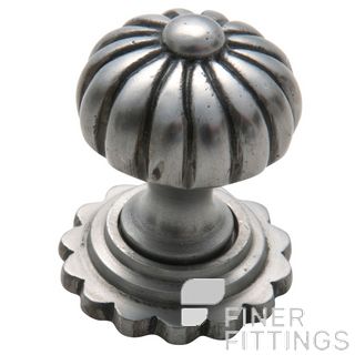 TRADCO 3696 - 3697 CABINET KNOBS POLISHED METAL