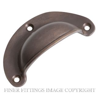 TRADCO 4111 DRAWER PULL PLAIN 70 X 35MM ANTIQUE BRASS