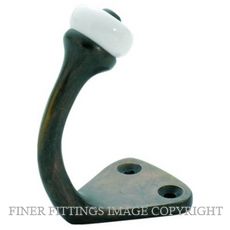 TRADCO 3977 ROBE HOOK PORC. TIP ANTIQUE BRASS