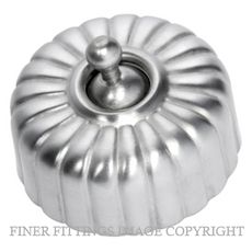 TRADCO 5540 FLUTED SWITCH SATIN CHROME