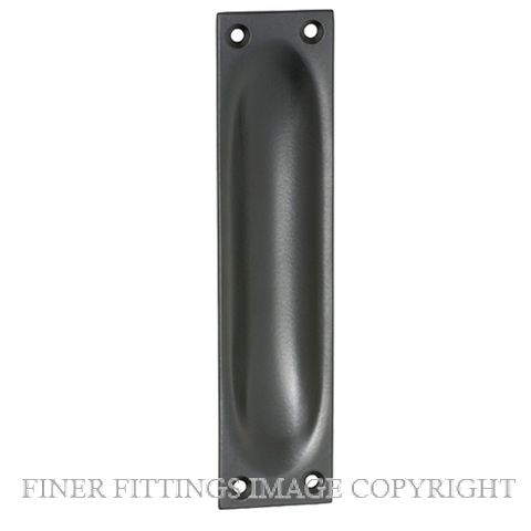 TRADCO 1585 FLUSH PULL MATT BLACK 32X140MM