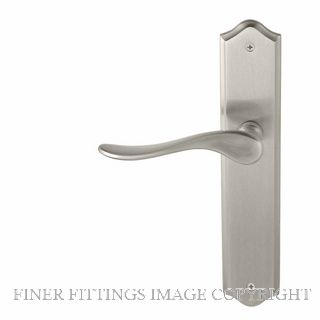 WINDSOR 8169RD BN HAVEN TRADITIONAL RIGHT HAND DUMMY HANDLE BRUSHED NICKEL