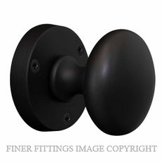 WINDSOR 3010-3011 VICTORIAN KNOB ON ROSE MATT BLACK