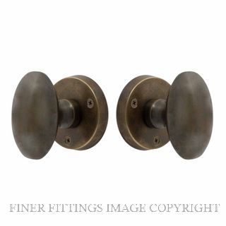 WINDSOR 5071 OR KNOB LATCH OVAL HANDLES OIL RUBBED BRONZE