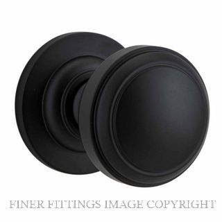 IVER 0213 PADDINGTON KNOB ON ROSE MATT BLACK