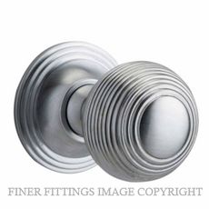 IVER 0225 GUILDFORD KNOB ON ROSE BRUSHED CHROME