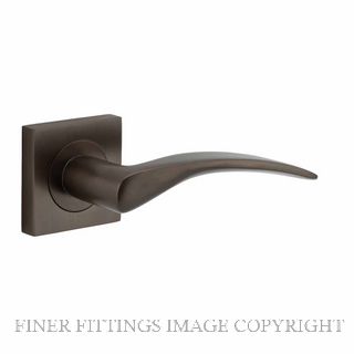 IVER 0281 SB OXFORD SQUARE ROSE FURNITURE SIGNATURE BRASS