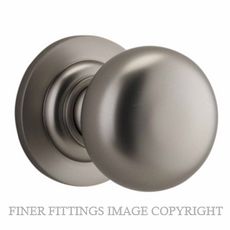 IVER 0209 CAMBRIDGE KNOB ON ROSE SATIN NICKEL