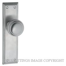 TRADCO 0736 MILTON KNOB ON LONG PLATE SATIN CHROME