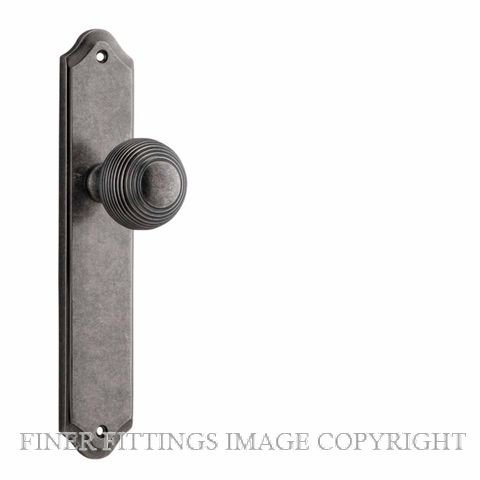 IVER 13830 GUILDFORD KNOB ON SHOULDERED PLATE DISTRESSED NICKEL