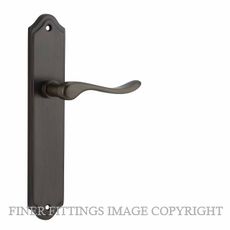 IVER 10922 STIRLING LEVER ON SHOULDERED PLATE SIGNATURE BRASS