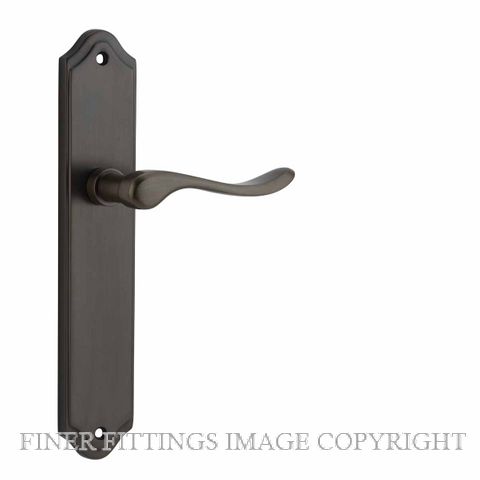 IVER 10922 STIRLING LEVER ON SHOULDERED PLATE SIGNATURE BRASS