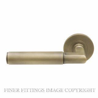 WINDSOR 8401D RB NIDO LUMINA PLAIN DUMMY LEVER ROMAN BRASS