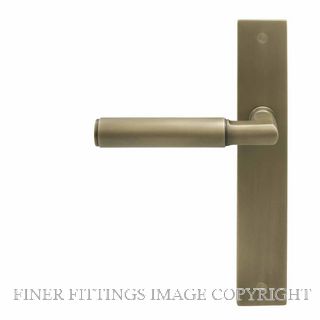 WINDSOR 8403RD RB NIDO LUMINA PLAIN RH DUMMY LEVER ON PLATE SET ROMAN BRASS