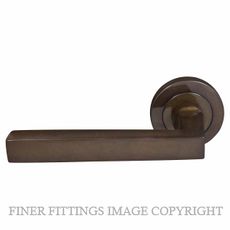 WINDSOR 8221 - 8229 AB FEDERAL LEVER ON ROSE ANTIQUE BRONZE