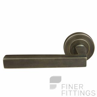 WINDSOR 8221 - 8229 OR FEDERAL LEVER ON ROSE OIL RUBBED BRONZE