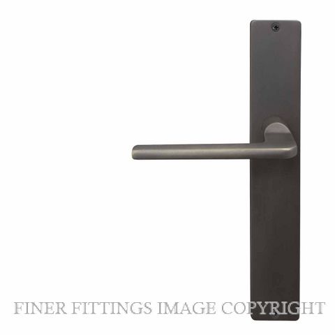 WINDSOR 8215 - 8300 DRB CHALET LEVER ON PLATE DARK ROMAN BRASS