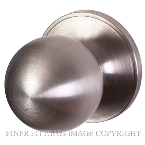 SYLVAN GLOBE KNOBSETS SATIN STAINLESS