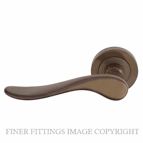 WINDSOR 8167 - 8243 NB HAVEN LEVER ON ROSE NATURAL BRONZE