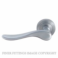 WINDSOR 8167 - 8243 SC HAVEN LEVER ON ROSE SATIN CHROME