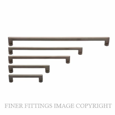 IVER 20881-20921 CABINET PULL SIGNATURE BRASS