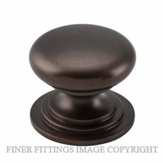 IVER 0560 - 0561 CABINET KNOBS SIGNATURE BRASS