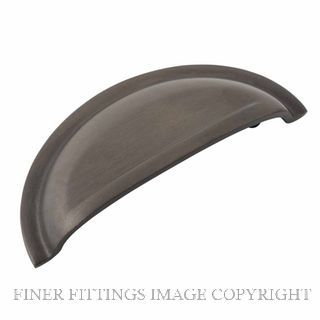 IVER 20811 SARLAT 96MM DRAWER PULL SIGNATURE BRASS