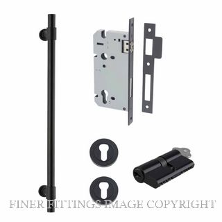 IVER 20704KENTR60KK HELSINKI 560MM PULL HANDLE KEY-KEY ENTRANCE LOCK KITSET MATT BLACK