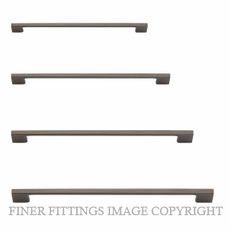 IVER 0518 - 0521 CALI CABINET HANDLES SIGNATURE BRASS