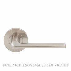 WINDSOR 9057-9061 BN FUTURA SOLAR BRUSHED NICKEL