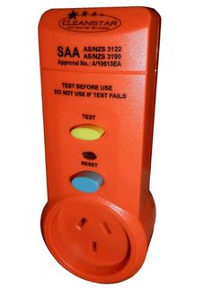 CLEANSTAR RESIDUAL CURRENT DEVICE WITH SOCKET