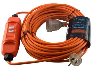 CLEANSTAR EXTENSION LEAD WITH BUILT IN RCD SAFETY SWITCH 10 AMP 20M