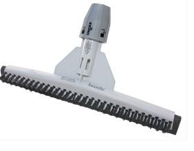 PALL MALL SMART FIT SANITARY BRUSH  45 CM