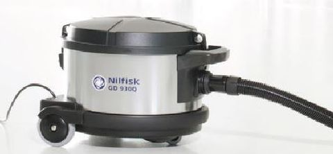 NILFISK GD930S2 VACUUM CLEANER