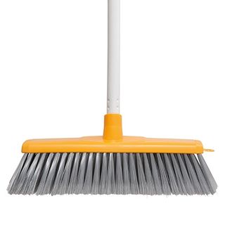 OATES CLASSIC  ULTIMATE INDOOR BROOM YELLOW164597