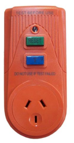 CLEANSTAR RESIDUAL CURRENT DEVICE WITH SOCKET